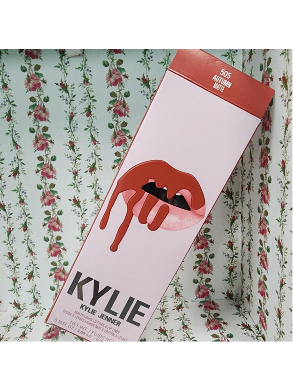 Kylie Jenner Matte Liquid Lipstick in Autumn Matte #kylie #lipstick
